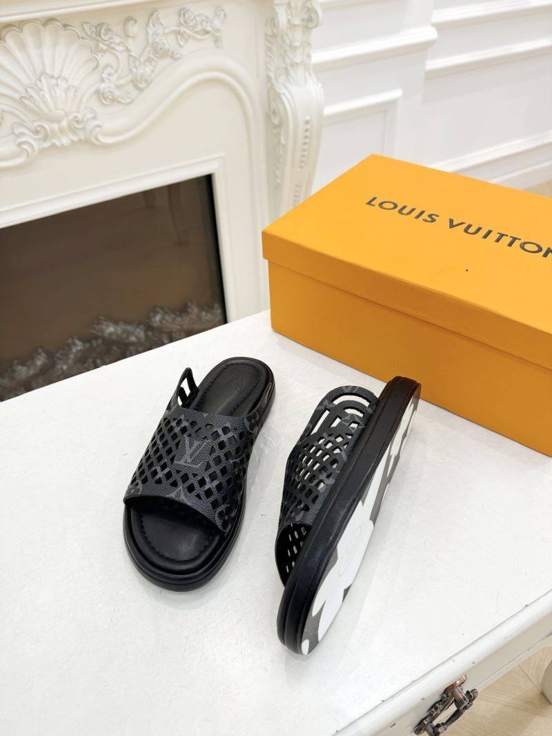 Louis Vuitton Slippers